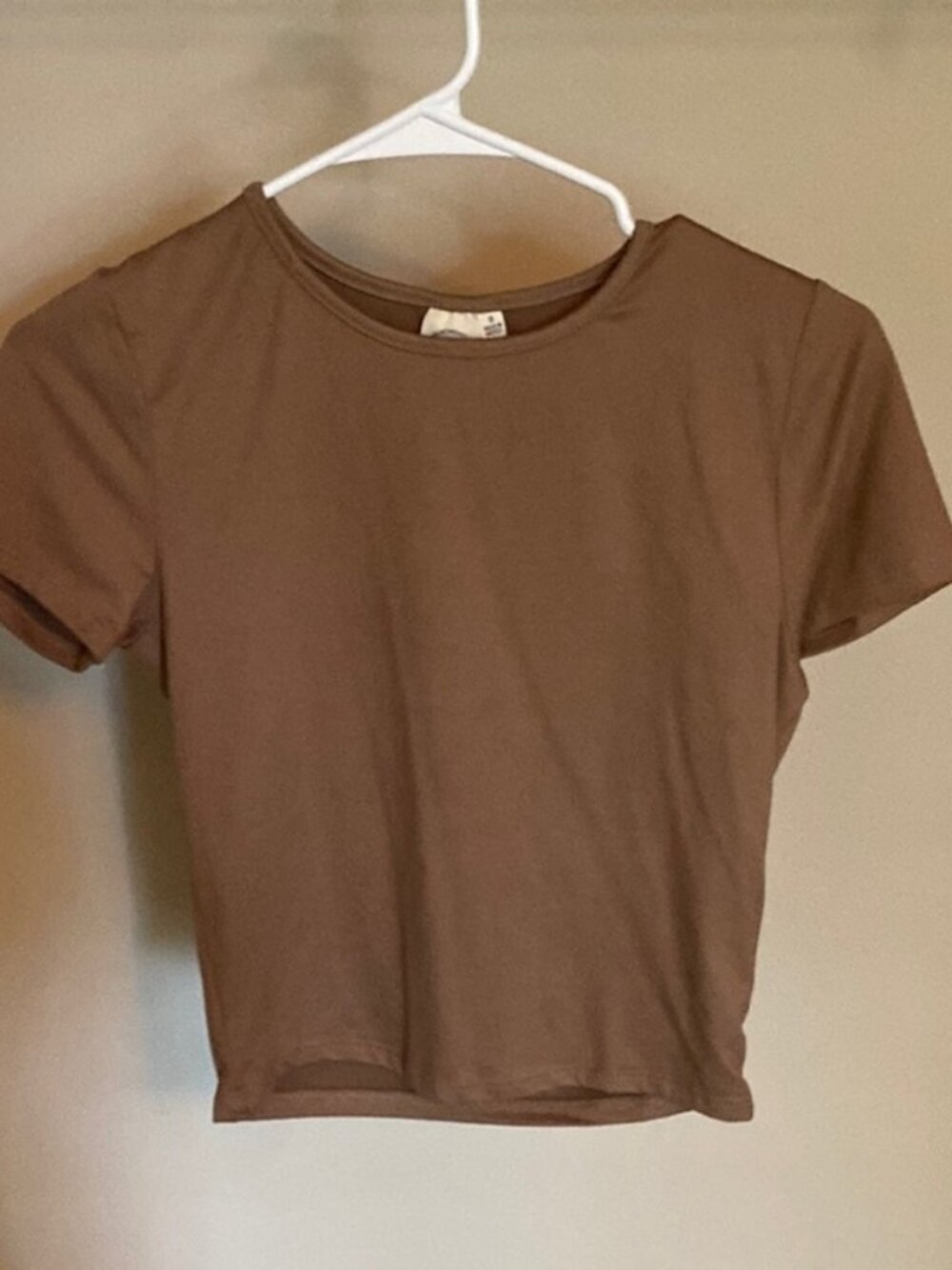 Brown tee